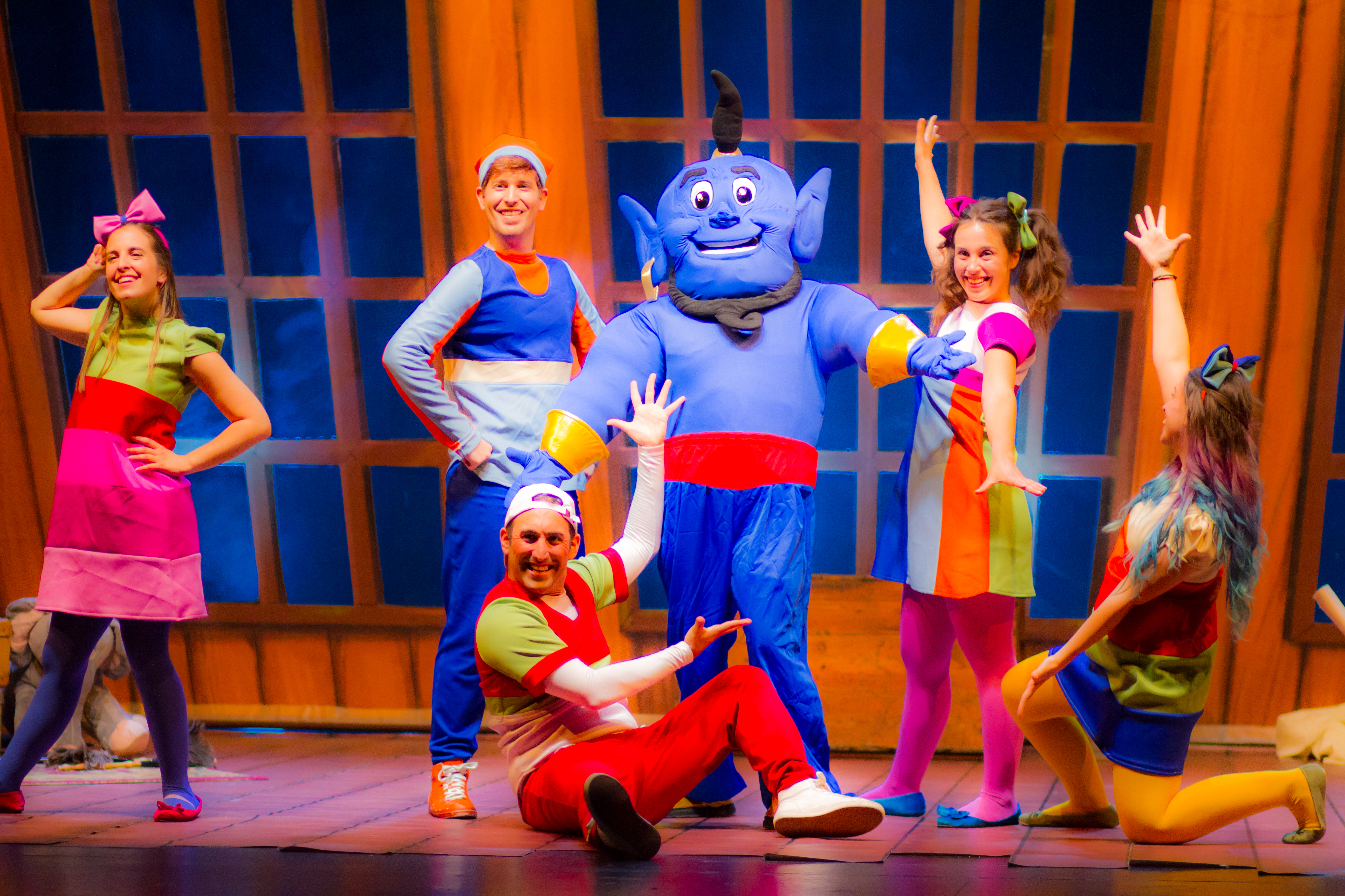 rcgroup - Obras de Teatro y Musicales