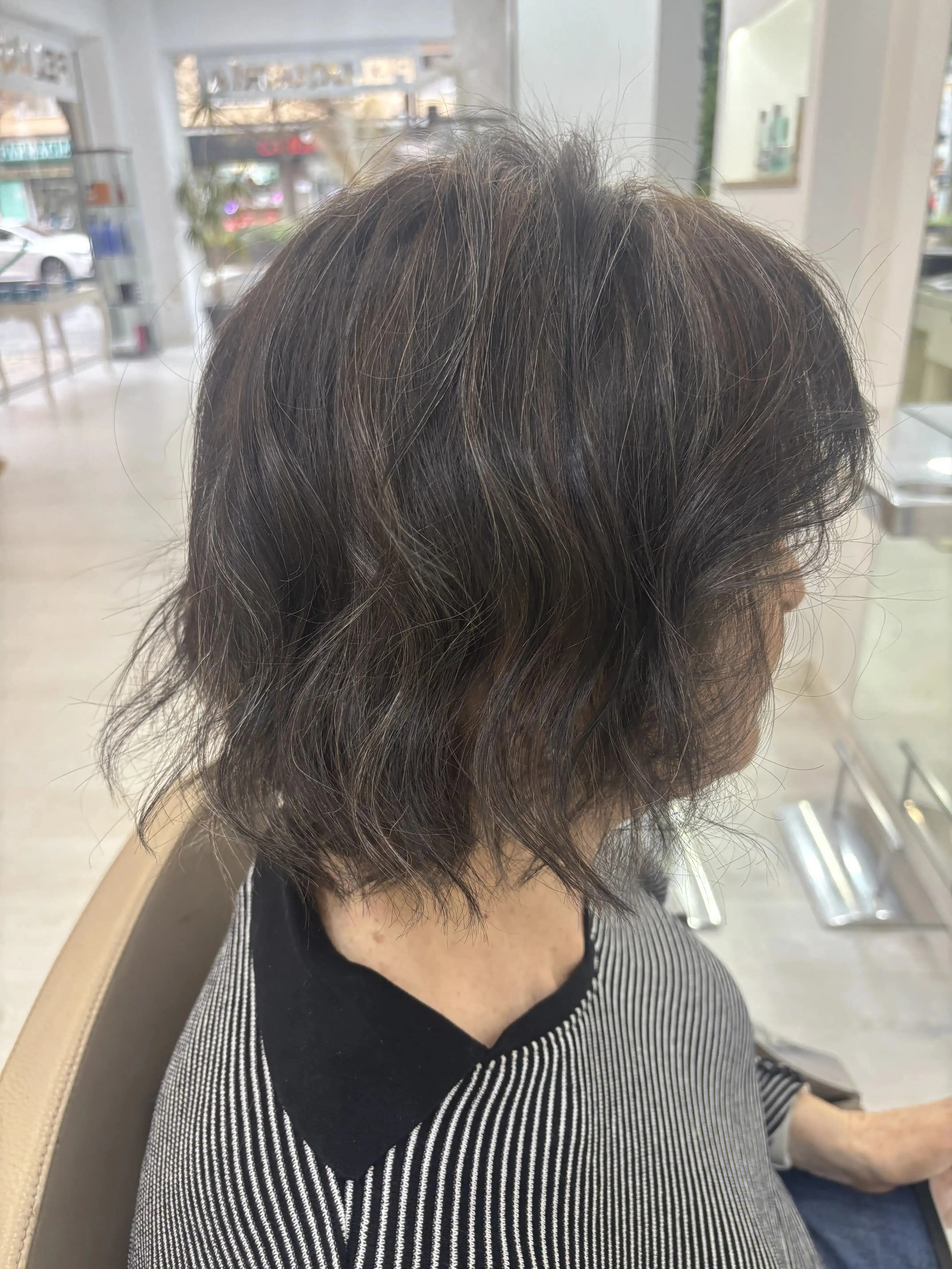 Peluqueros , Estilistas y Maquilladores - Calyra Hair & Beauty Salon - foto 10