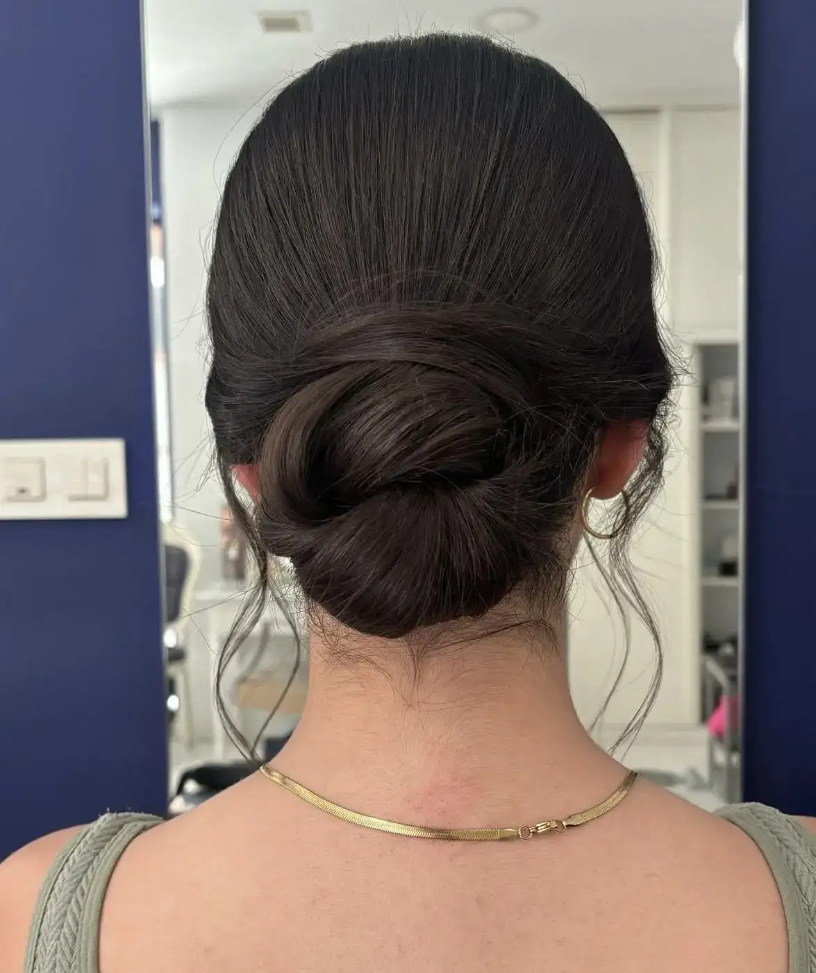 Peluqueros , Estilistas y Maquilladores - Calyra Hair & Beauty Salon - foto 1
