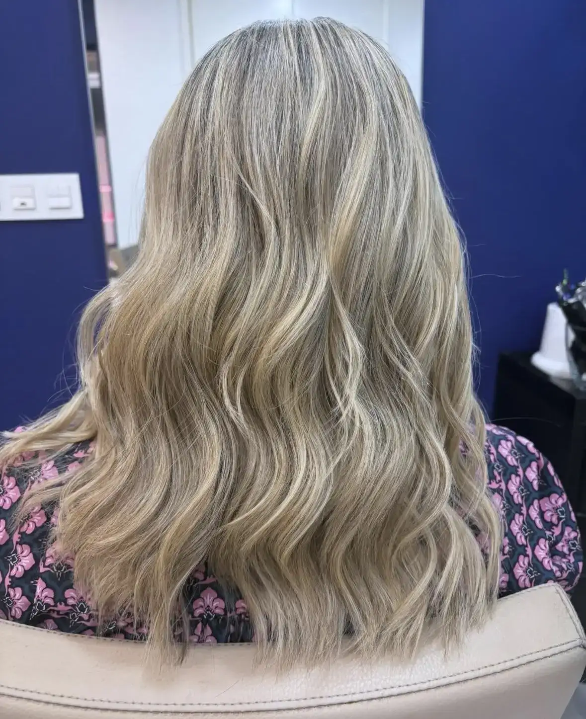 Peluqueros , Estilistas y Maquilladores - Calyra Hair & Beauty Salon - foto 4