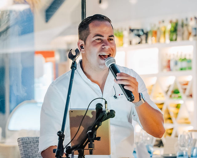 Luis Elizondo